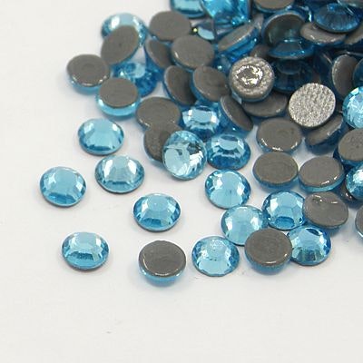 Hotfix rhinestone Aquamarine SS30