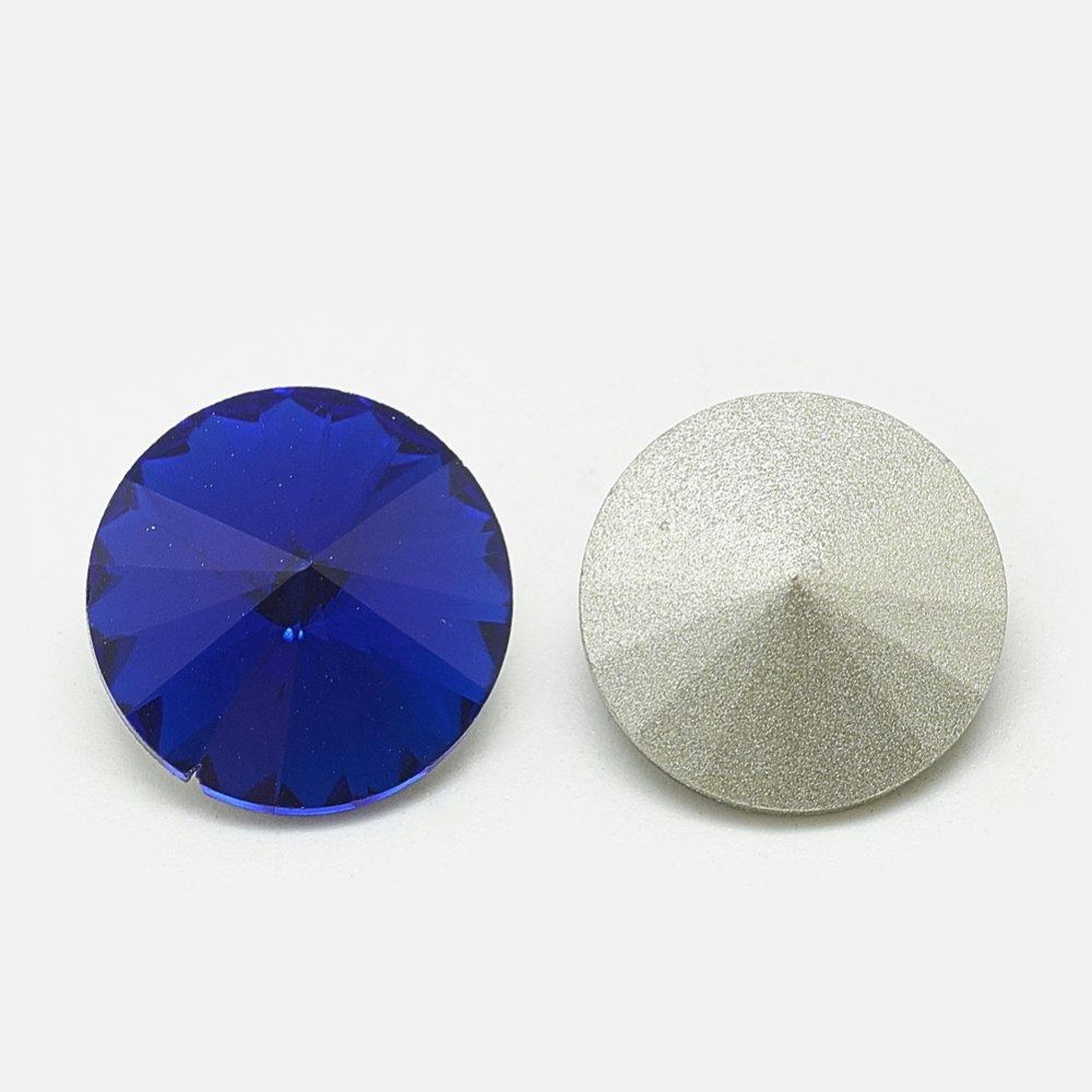 Rhinestone Sapphire, point back 8mm