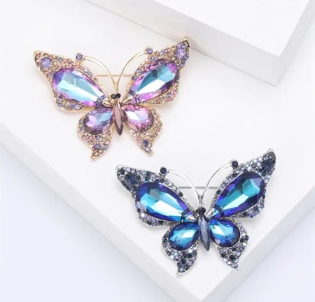 Butterfly brosch (flera färger)