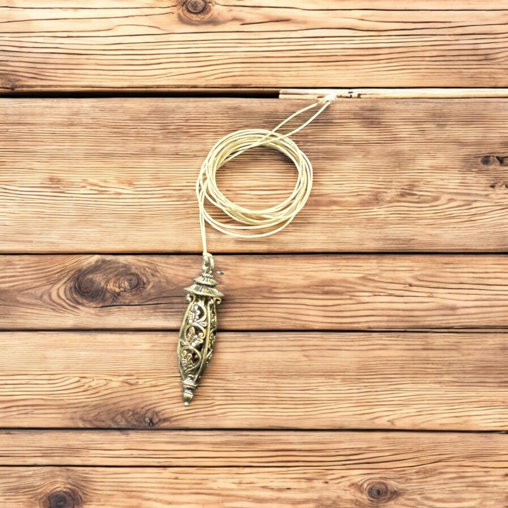 Silverlegerad Toppformig Pendant