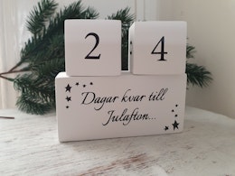 Träkalender jul-Svart text