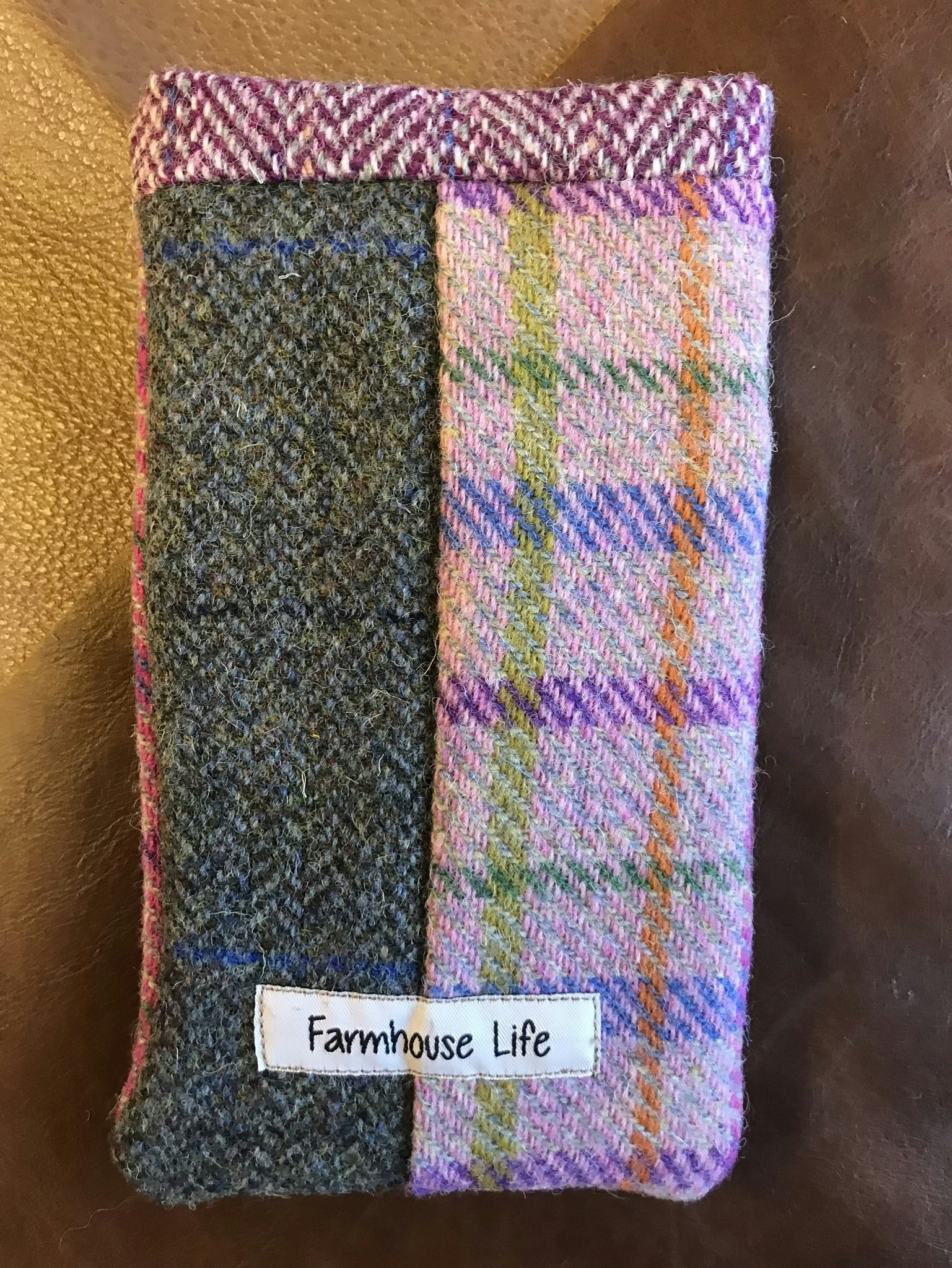 Harris Tweed fodral till mobilen. / Patchwork