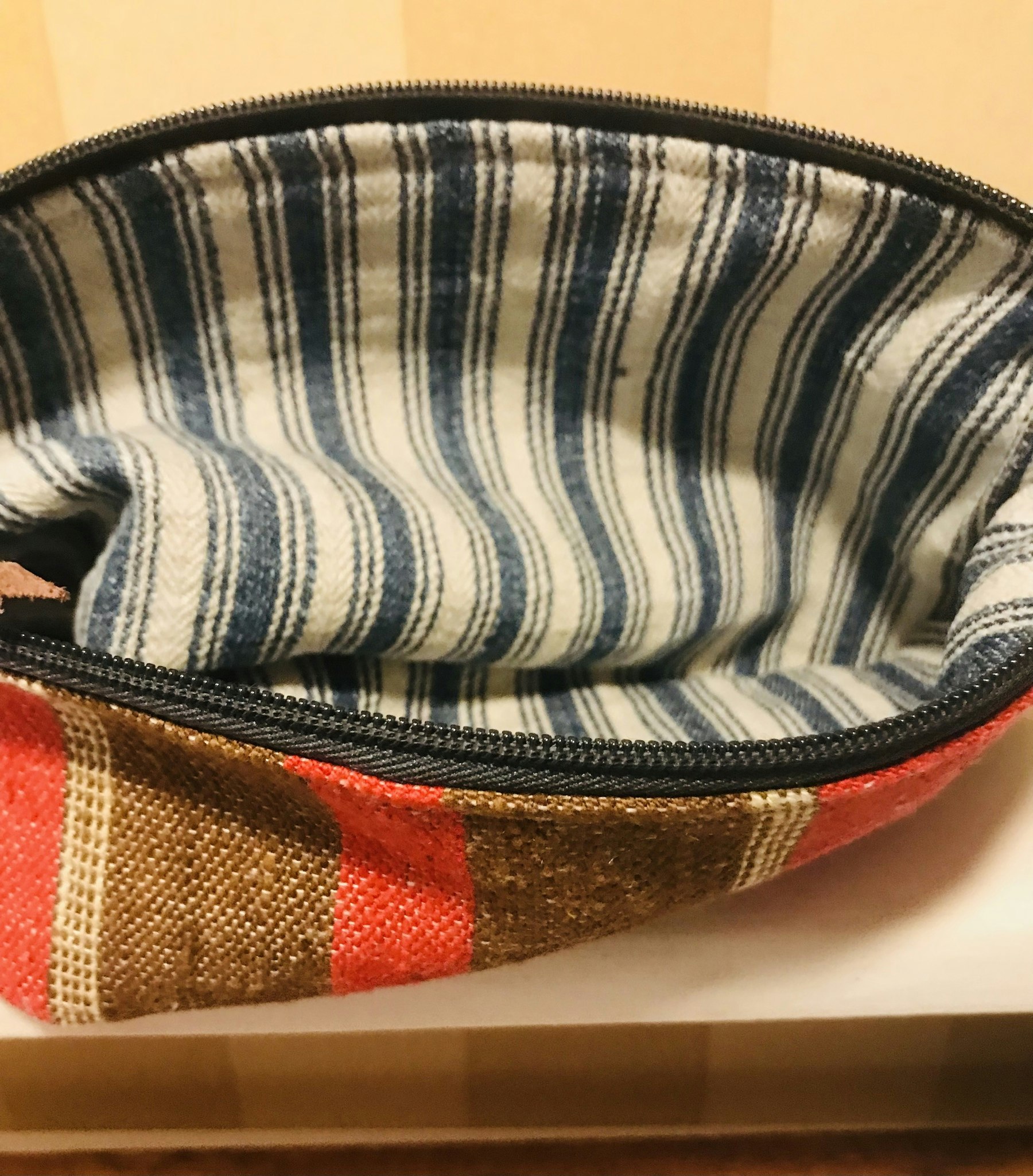 Handvävd väska