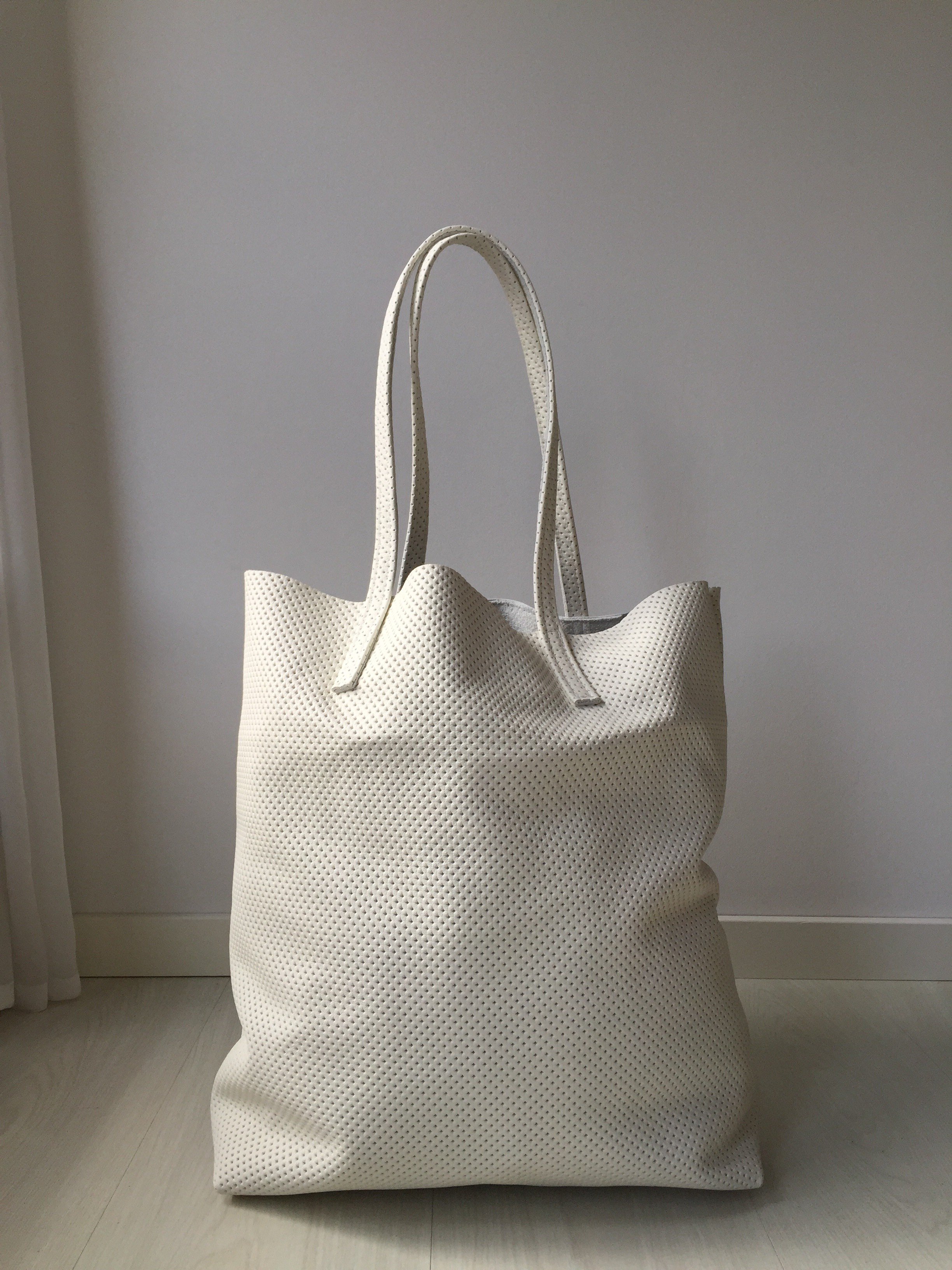 Raw Leather Tote Bag - White perforated
