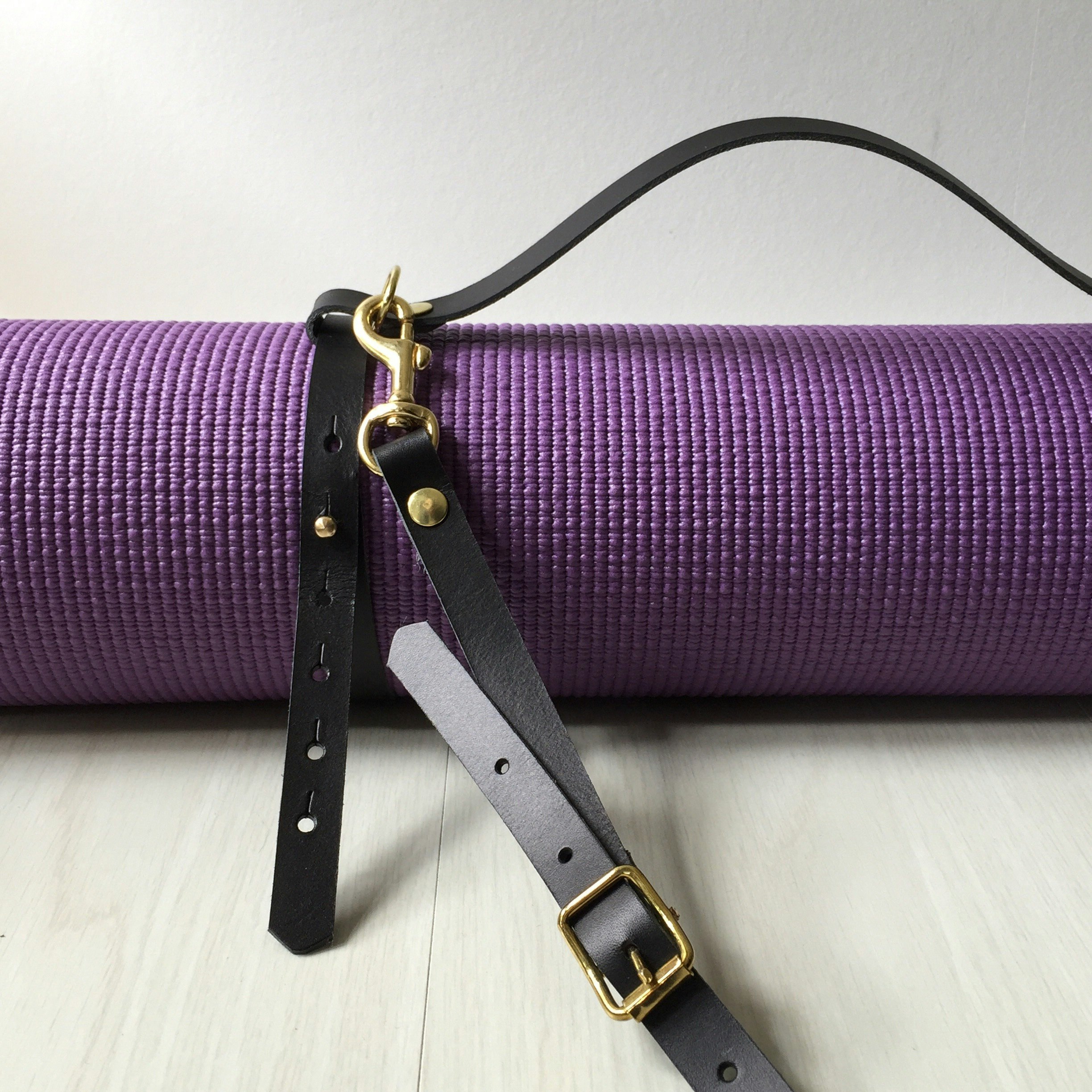 Yoga Mat Strap - Black Leather