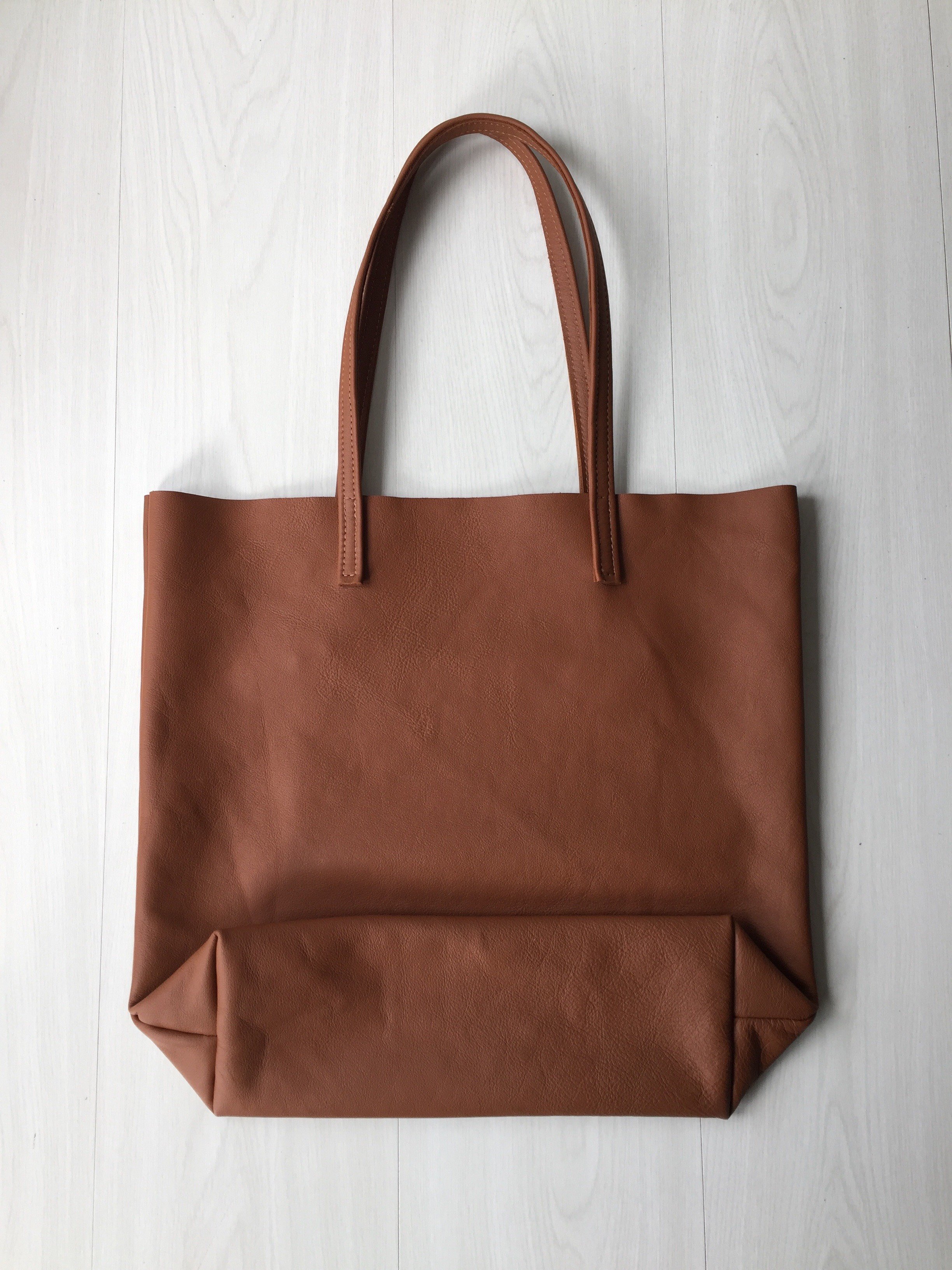 Raw Leather Tote Bag - Cognac Leather