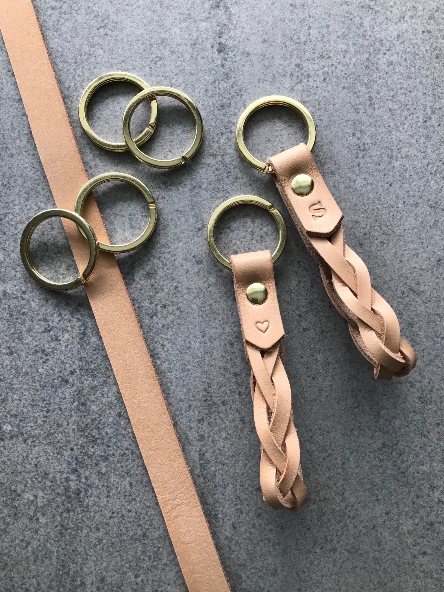 Keyring Braid - Flätad nyckelring i läder