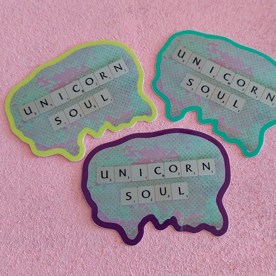 Klistermärke - Unicorn soul (neongul rundad kant)