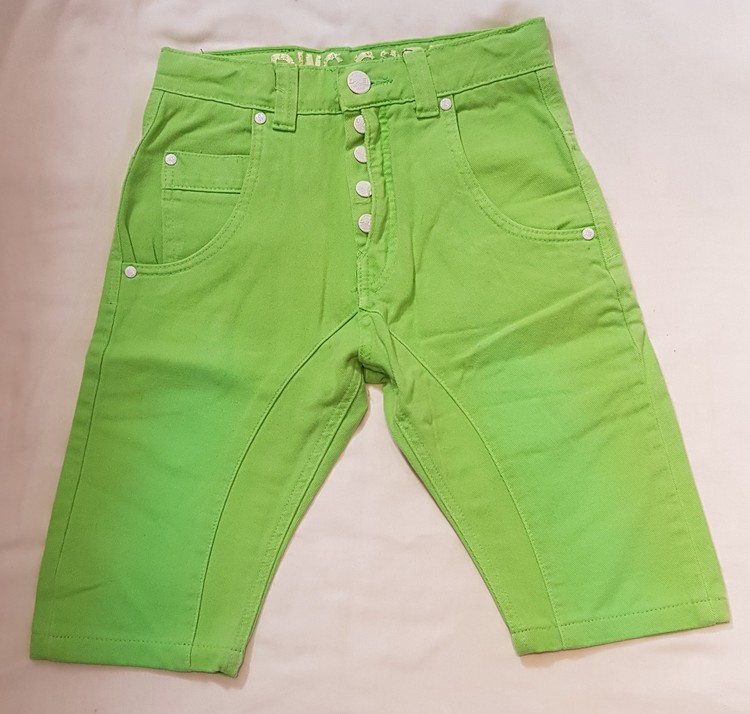 Lime gröna Wayne-131 shorts från D-XEL/DWG