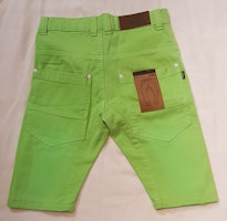 Lime gröna Wayne-131 shorts från D-XEL/DWG