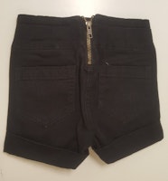 Svarta shorts Ausa-53 från Kids Up