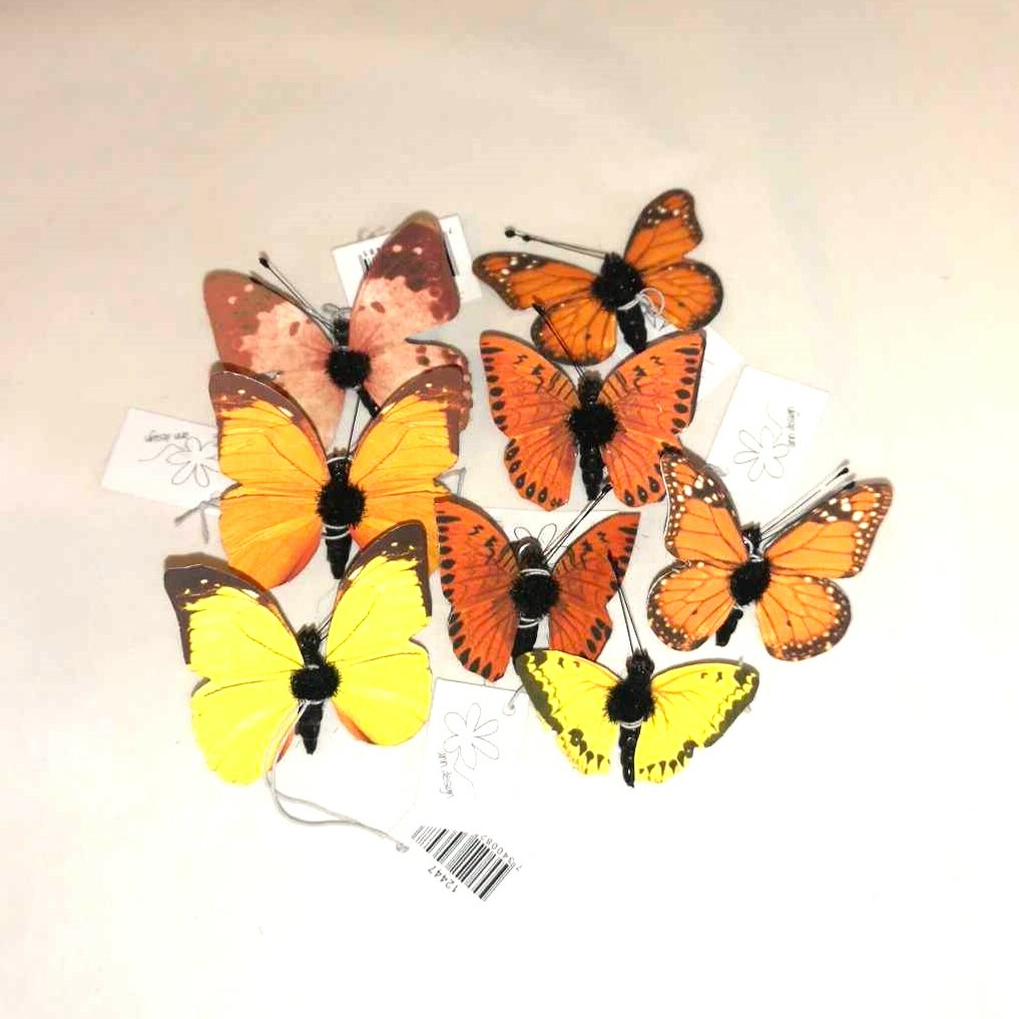 Fjärilar mix 8 st