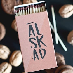 Tändstickor Älskad