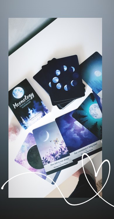 Moonology oracle cards, Yasmin Boland