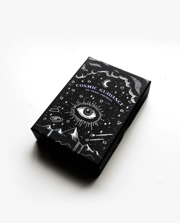 Cosmic guidance, oracle cards, Annie Tasanova