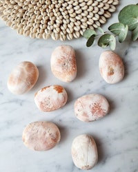 Rosa Skolecit, palmstone