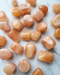 Orange Aventurin, trumlad (ljusare)