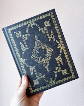 Journal - Black/Gold  - Skrivbok