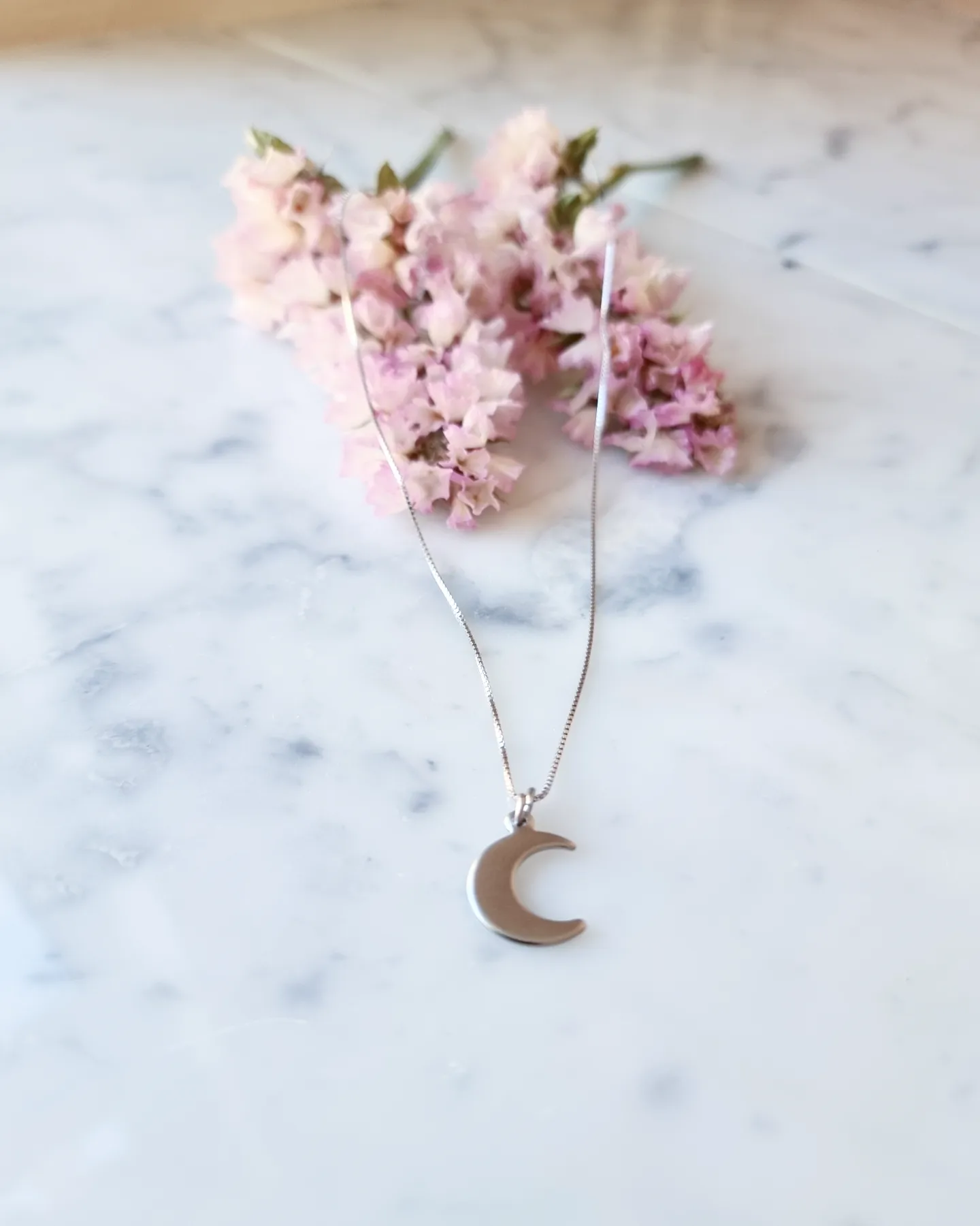Moon necklace (single)