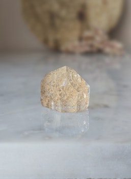 Lodolit, liten polerad spets (hög kvalité)