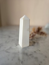 Vit Skolecit, polerad spets, ca 10cm (scolecite)