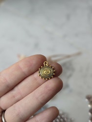 Öga | Guld | Berlock | ca 17mm