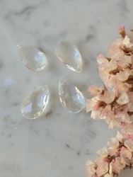 Glasprisma | Droppe | liten | ca 28mm