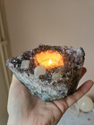Ljuslykta ametistkluster nr 4 (ca 800gram)