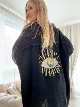 Muslinskjorta evil eye