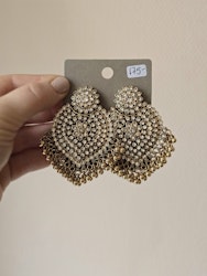 Örhänge nr 28 (guld/glitter)