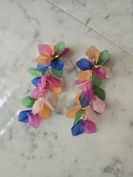 Örhänge  obs! CLIPS! nr 32 (färgglad BLOMMA)