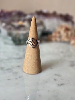 Ring, vågig silver, rostfritt stål