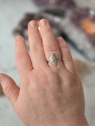 Ring, mandala/oval rostfritt stål