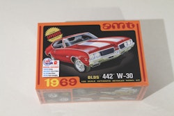 1969 Olds 442 W-30 1:25