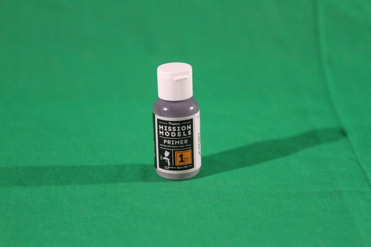 Grå Primer 30ml