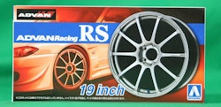 ADVAN Racing RS 19" 1/24