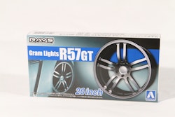 #81 Ray´s GramLights R57GT 20" 1/24