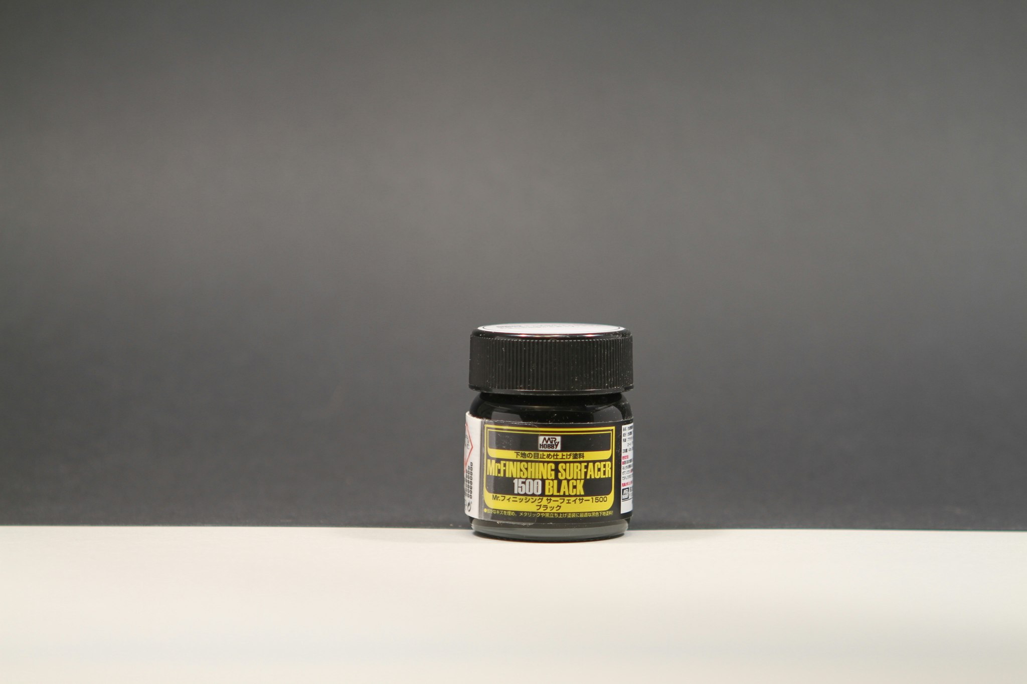 MR. FINISHING SURFACER 1500 BLACK (40ML)