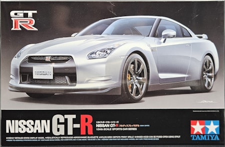 Nissan GT-R