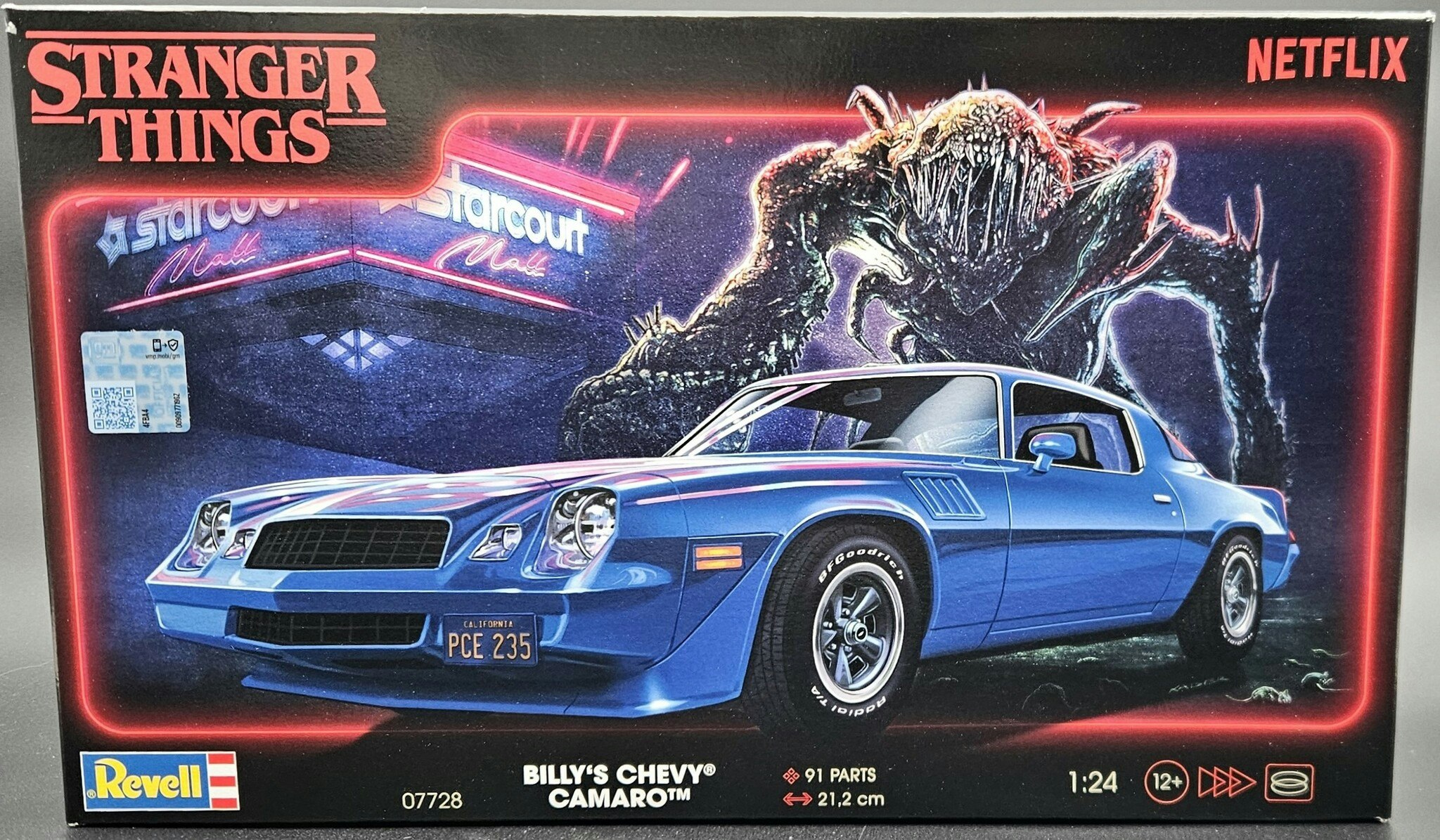 "Stranger Things" Chevy Camaro Z/28 1:24