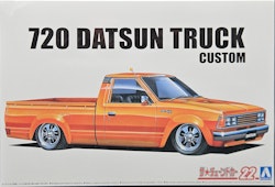 NISSAN DATSUN TRUCK CUSTOM '82 1/24