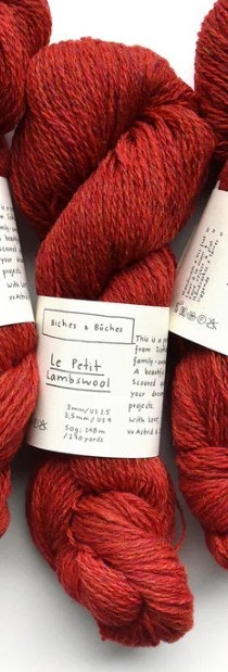 Le Petit Lambswool - Medium Red Grey