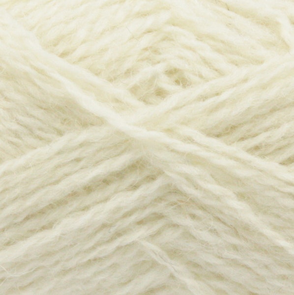 104 Natural White Ultra - Jamieson's of Shetland