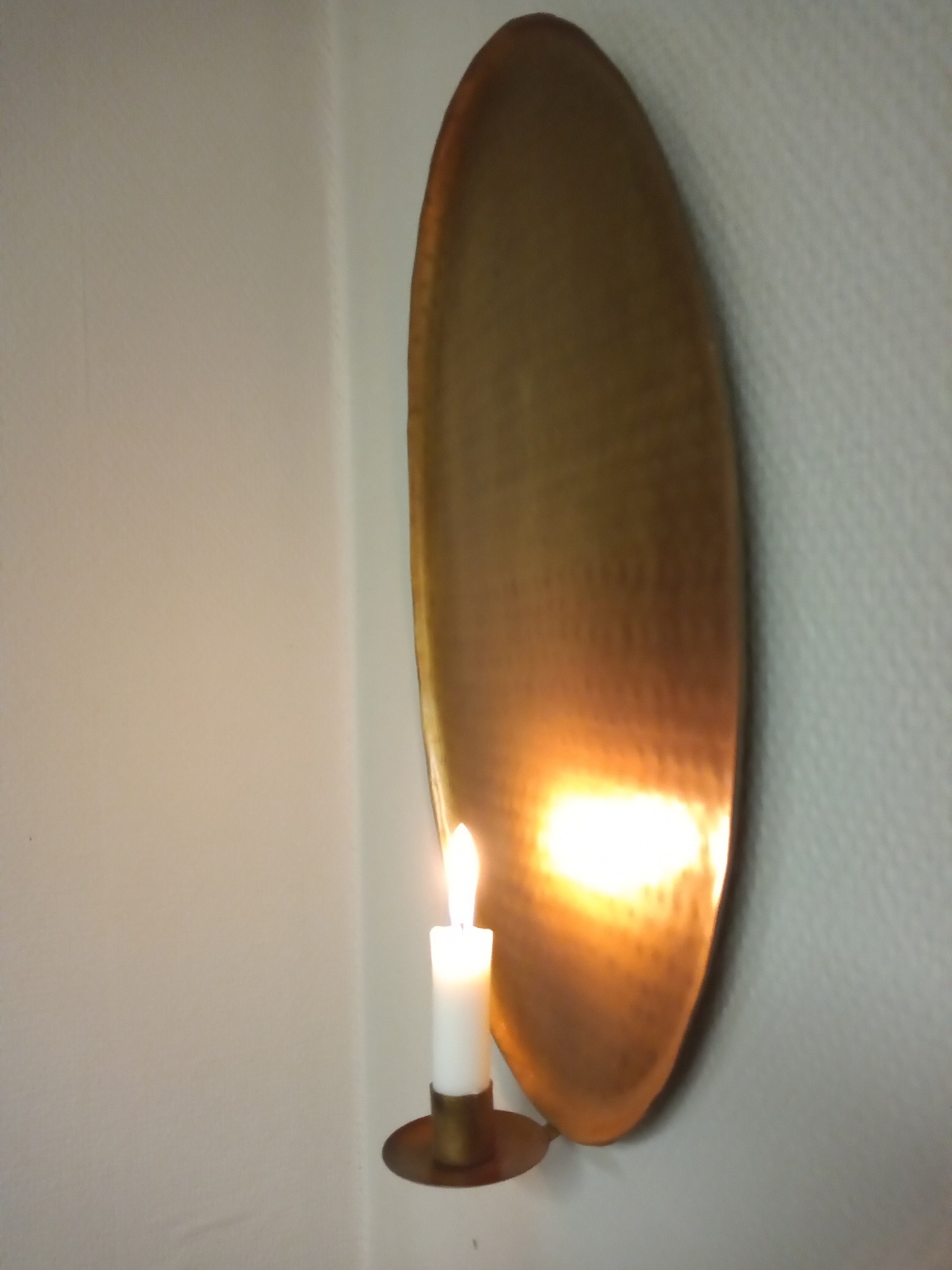 Ljuslampett bronsfärgad/ antik , 41×26 cm
