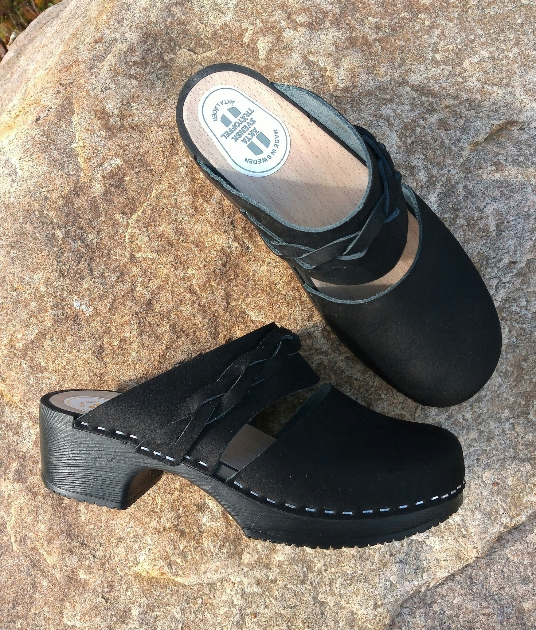 Kardemumma clogs, Ellen mjuk botten i svart "nubuck"