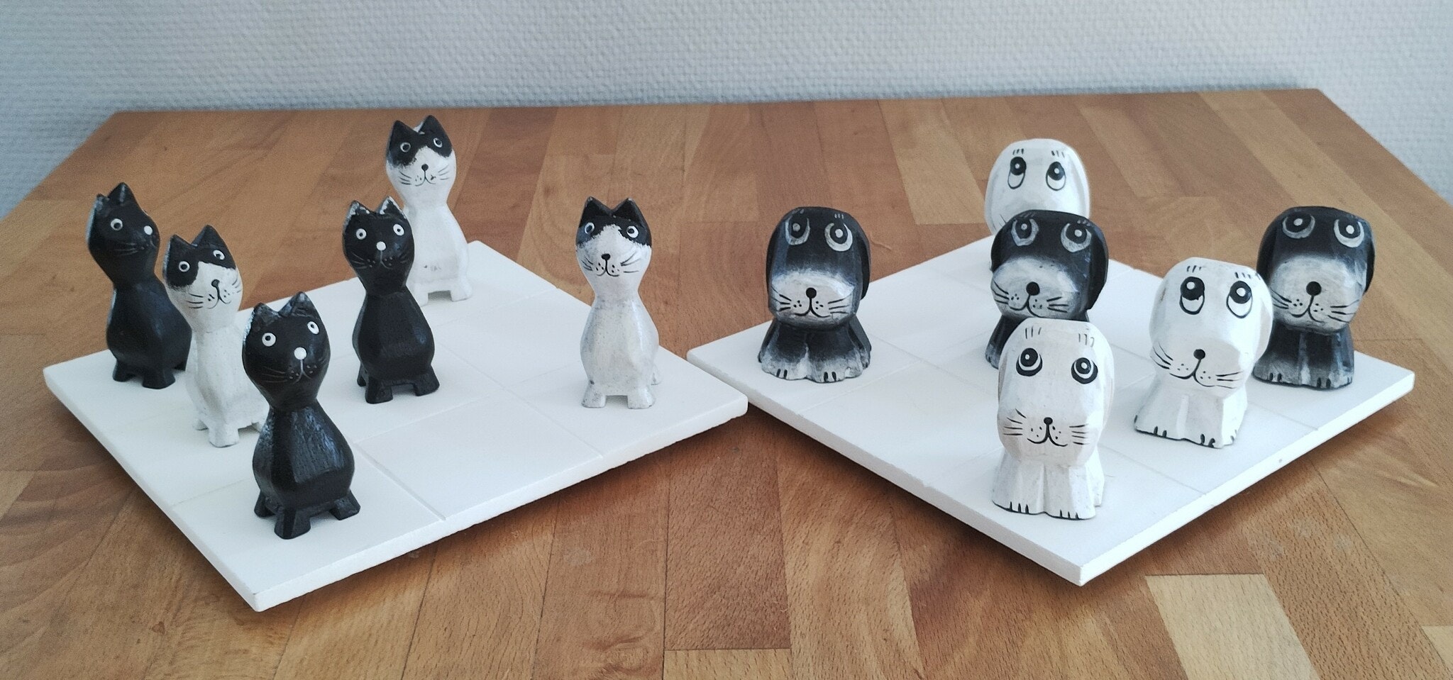 Spel, 3 i rad Hundar eller Katter