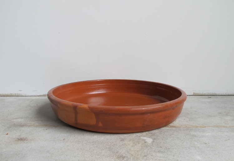 Plate in redware