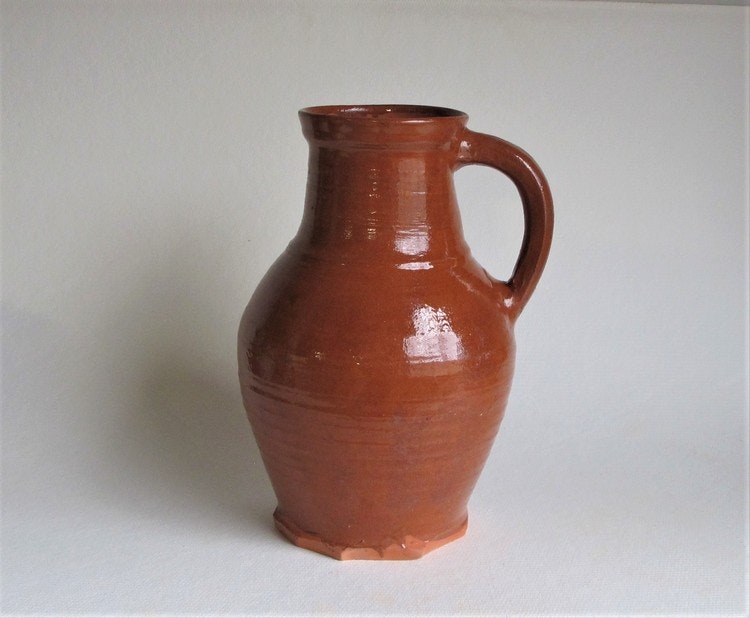 Pitcher from Lund