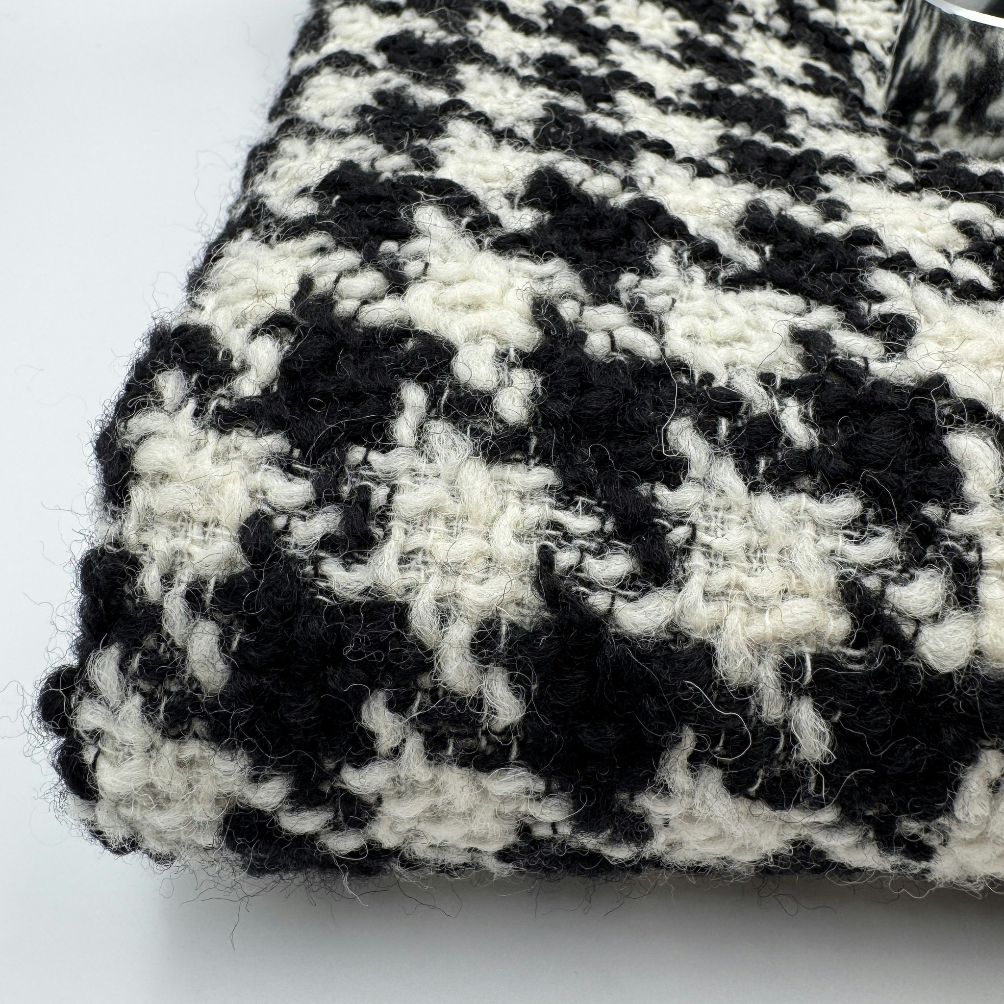 1,5m fluffig hundtand svart/vit Valentin*