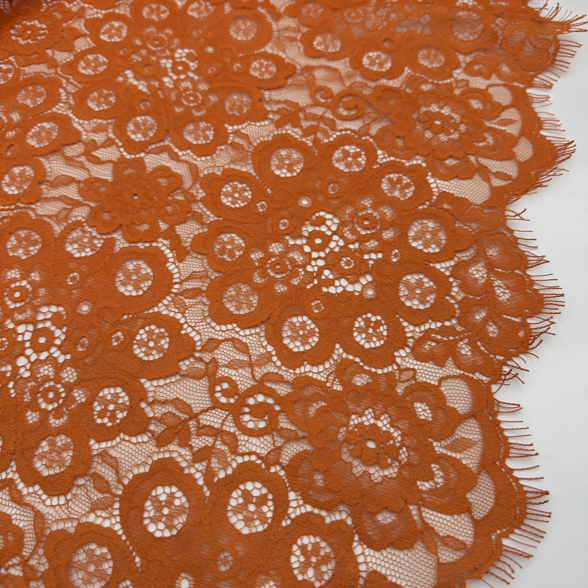 1,5m bomullsspets orange Valentin*
